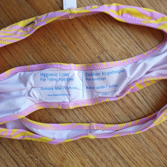 Victoria's Secret Swim Bikini Top and Bottom - Picture 4 of 5